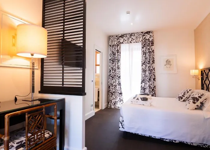 California Park Готель