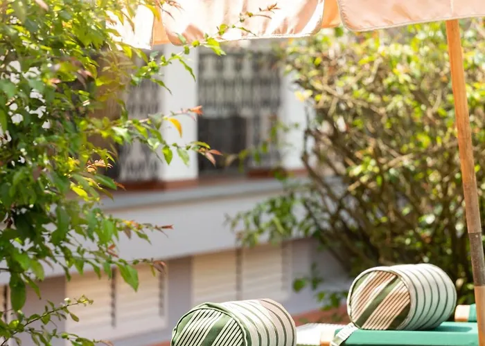 California Park Готель