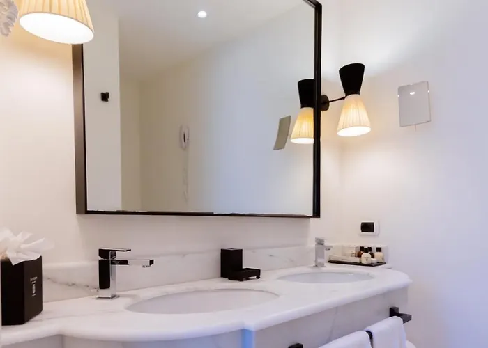 California Park Готель