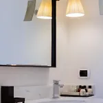 Hotel California Park