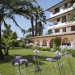 California Park Hotel 4*