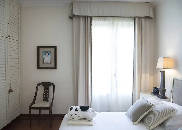 Hotel California Park