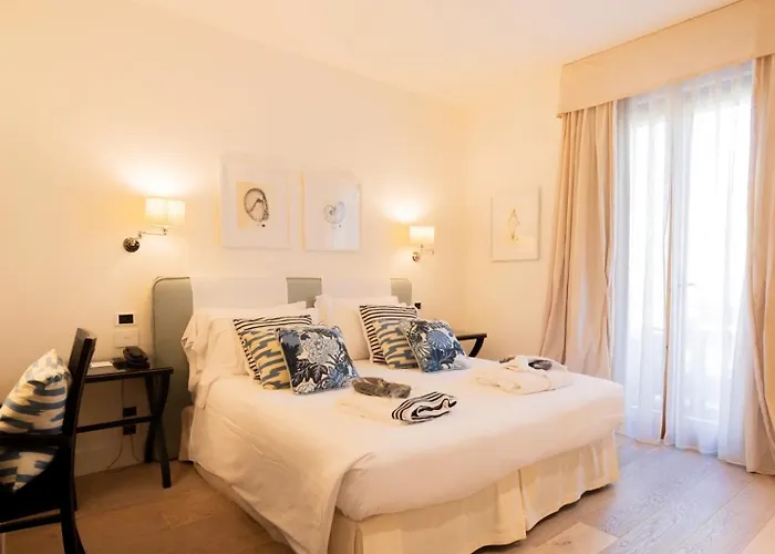 卡莉福尼亚花园酒店 马尔米堡