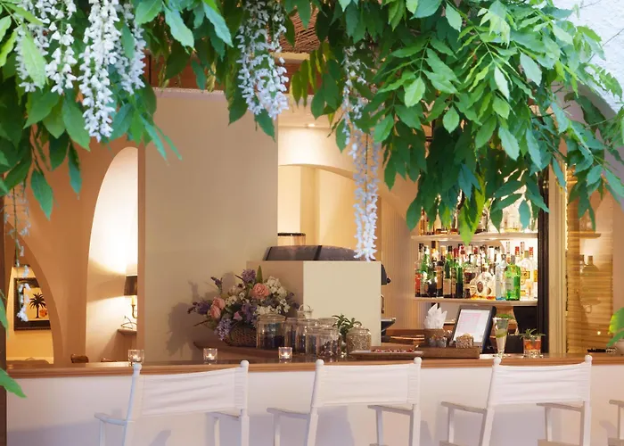 卡莉福尼亚花园酒店